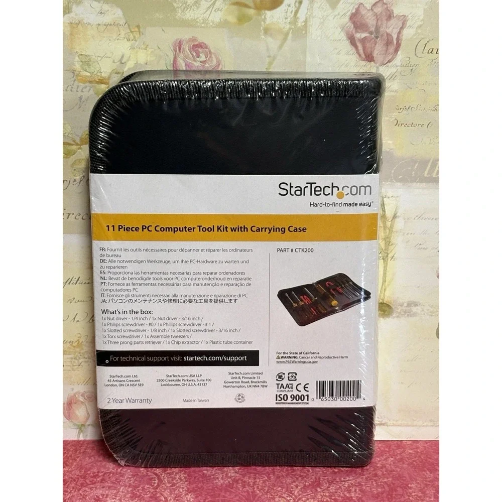 StarTech.com 11 Piece Computer Tool Kit - PC Repair Tool Kit with Zippered Vinyl